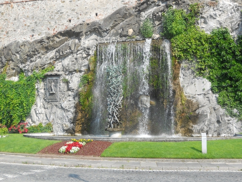 fontana Olivetti Ivrea